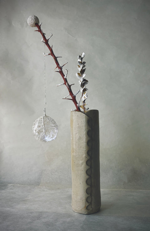 Cocoon Lantern Paper Pulp Decoration Workshop with Yukie Ikuno creates a glowing lantern from recycled paper pulp. Version 1