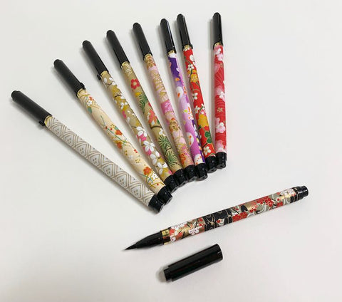 Akashiya Koto-Japanese Brush Pen With Beautiful Patterns - White